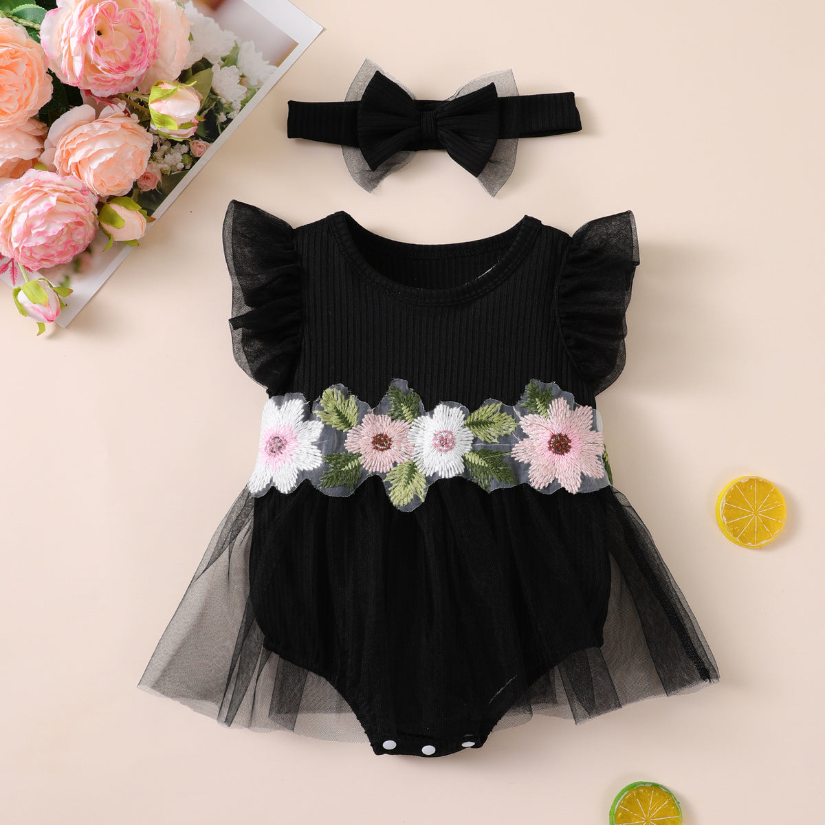 Factory Direct Supply New Baby Girl Mesh Romper Dress, Stylish and Cute Floral Flutter Sleeve Onesie with Hair Accessories Set